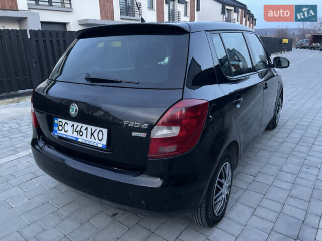 Черный Шкода Фабия, объемом двигателя 1.2 л и пробегом 400 тыс. км за 3800 $, фото 21 на Automoto.ua