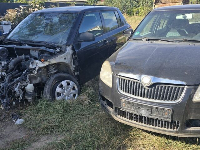 Чорний Шкода Фабія, об'ємом двигуна 1.2 л та пробігом 126 тис. км за 3999 $, фото 1 на Automoto.ua