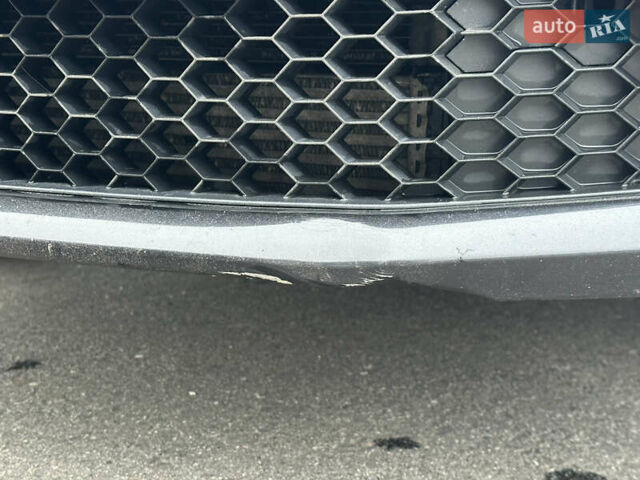 Черный Шкода Фабия, объемом двигателя 1.4 л и пробегом 239 тыс. км за 9800 $, фото 10 на Automoto.ua