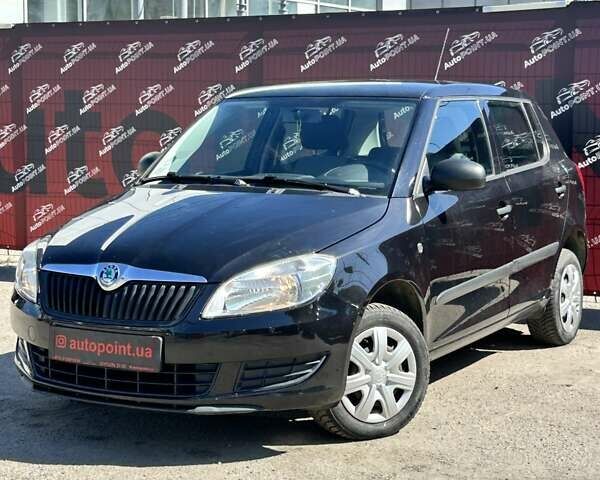 Чорний Шкода Фабія, об'ємом двигуна 1.2 л та пробігом 156 тис. км за 5700 $, фото 2 на Automoto.ua