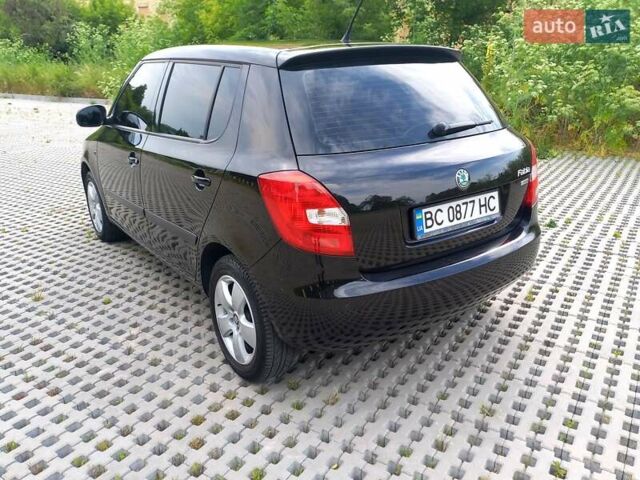 Черный Шкода Фабия, объемом двигателя 1.2 л и пробегом 228 тыс. км за 6300 $, фото 6 на Automoto.ua