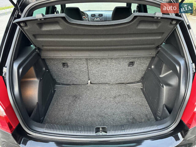 Черный Шкода Фабия, объемом двигателя 1.4 л и пробегом 230 тыс. км за 8700 $, фото 53 на Automoto.ua