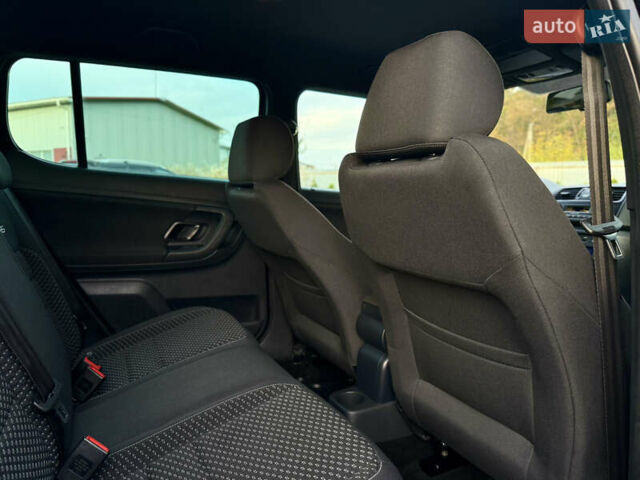 Черный Шкода Фабия, объемом двигателя 1.4 л и пробегом 199 тыс. км за 8299 $, фото 38 на Automoto.ua