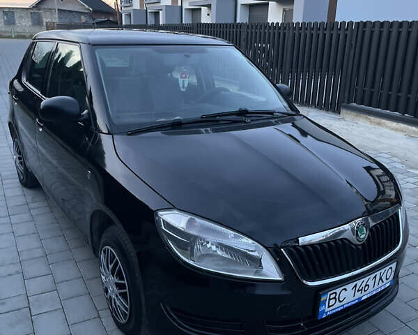 Черный Шкода Фабия, объемом двигателя 1.2 л и пробегом 400 тыс. км за 3800 $, фото 26 на Automoto.ua