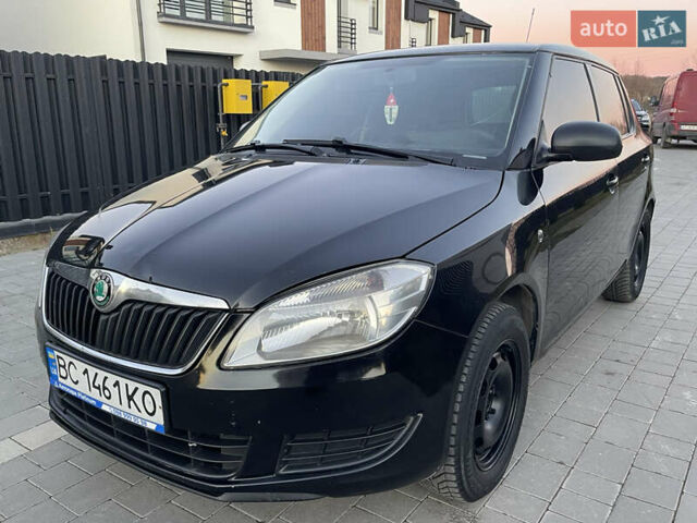 Черный Шкода Фабия, объемом двигателя 1.2 л и пробегом 240 тыс. км за 3899 $, фото 19 на Automoto.ua