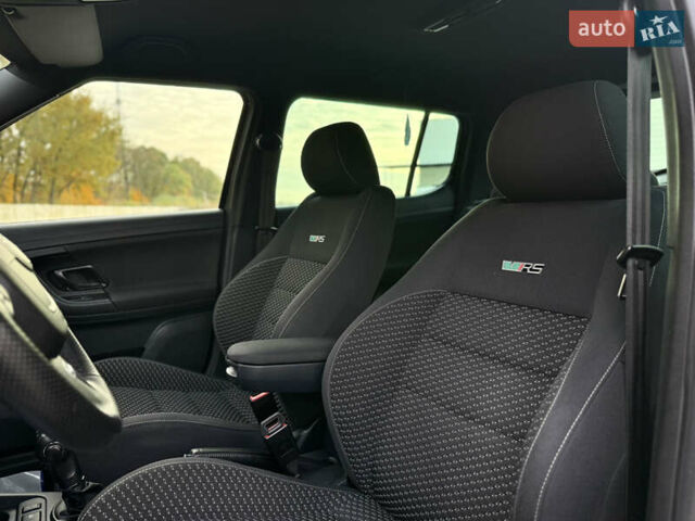 Черный Шкода Фабия, объемом двигателя 1.4 л и пробегом 199 тыс. км за 8299 $, фото 15 на Automoto.ua