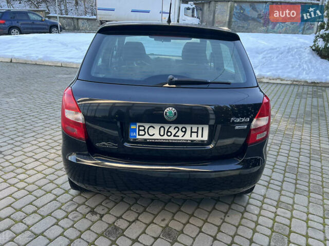 Черный Шкода Фабия, объемом двигателя 1.2 л и пробегом 118 тыс. км за 5000 $, фото 5 на Automoto.ua
