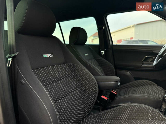 Черный Шкода Фабия, объемом двигателя 1.4 л и пробегом 199 тыс. км за 7999 $, фото 30 на Automoto.ua