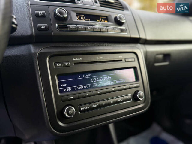 Черный Шкода Фабия, объемом двигателя 1.4 л и пробегом 199 тыс. км за 8299 $, фото 27 на Automoto.ua