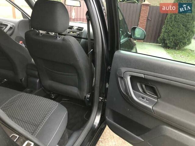Черный Шкода Фабия, объемом двигателя 1.4 л и пробегом 170 тыс. км за 8750 $, фото 34 на Automoto.ua