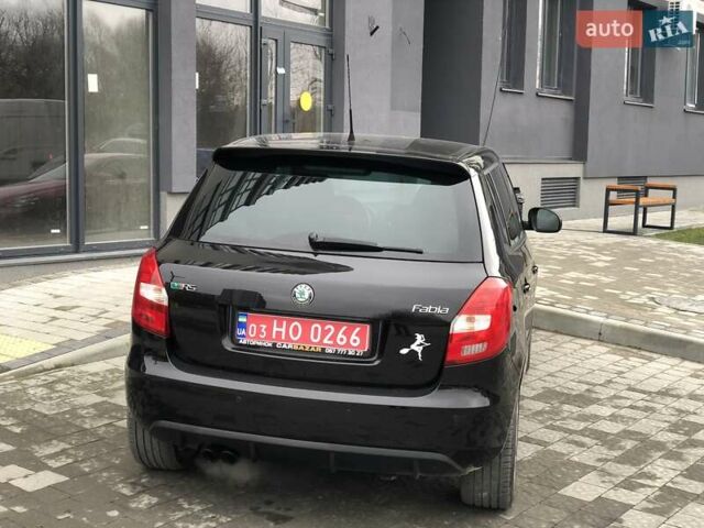 Черный Шкода Фабия, объемом двигателя 1.4 л и пробегом 170 тыс. км за 8750 $, фото 11 на Automoto.ua