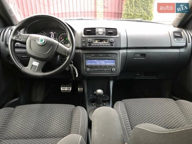 Черный Шкода Фабия, объемом двигателя 1.4 л и пробегом 170 тыс. км за 8750 $, фото 46 на Automoto.ua