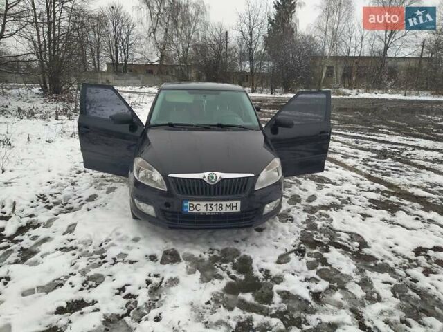 Черный Шкода Фабия, объемом двигателя 1.2 л и пробегом 188 тыс. км за 5200 $, фото 10 на Automoto.ua
