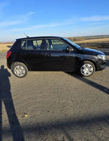 Черный Шкода Фабия, объемом двигателя 0 л и пробегом 95 тыс. км за 7500 $, фото 7 на Automoto.ua