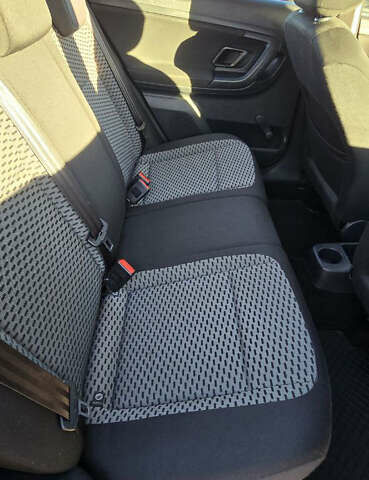 Черный Шкода Фабия, объемом двигателя 0 л и пробегом 95 тыс. км за 7500 $, фото 22 на Automoto.ua