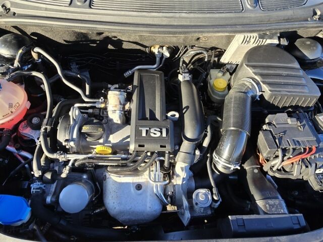 Черный Шкода Фабия, объемом двигателя 1 л и пробегом 95 тыс. км за 7500 $, фото 9 на Automoto.ua