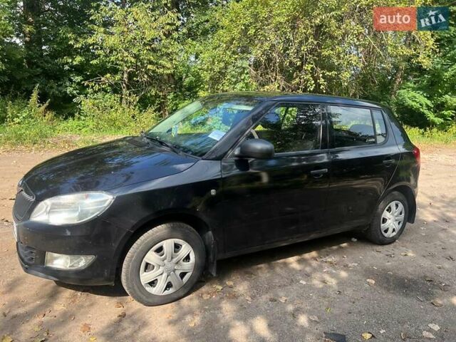 Чорний Шкода Фабія, об'ємом двигуна 1.2 л та пробігом 175 тис. км за 6100 $, фото 1 на Automoto.ua