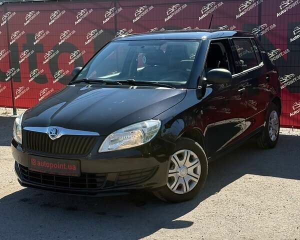 Чорний Шкода Фабія, об'ємом двигуна 1.2 л та пробігом 139 тис. км за 6200 $, фото 2 на Automoto.ua