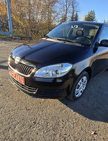 Черный Шкода Фабия, объемом двигателя 0 л и пробегом 95 тыс. км за 7500 $, фото 34 на Automoto.ua