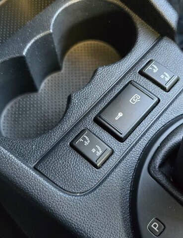 Черный Шкода Фабия, объемом двигателя 0 л и пробегом 95 тыс. км за 7500 $, фото 39 на Automoto.ua