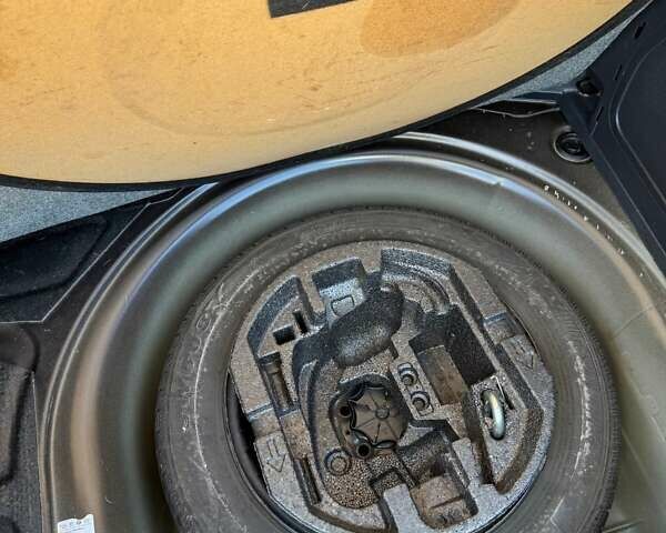 Чорний Шкода Фабія, об'ємом двигуна 1.2 л та пробігом 139 тис. км за 6200 $, фото 11 на Automoto.ua