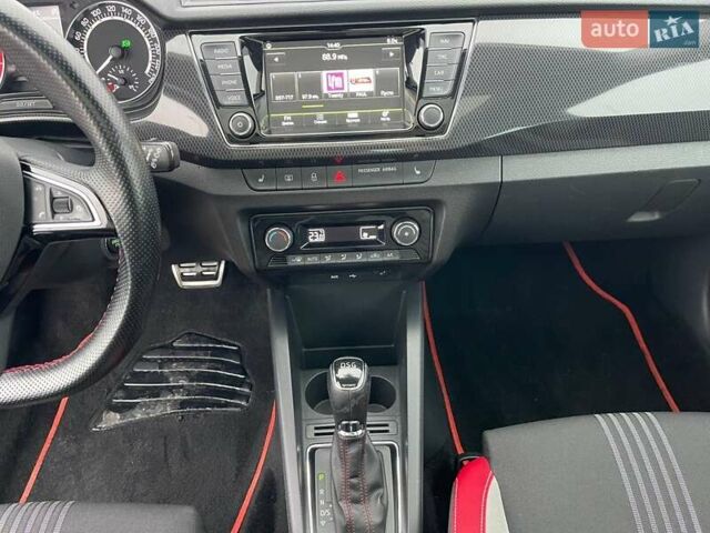 Черный Шкода Фабия, объемом двигателя 1.2 л и пробегом 139 тыс. км за 11700 $, фото 21 на Automoto.ua