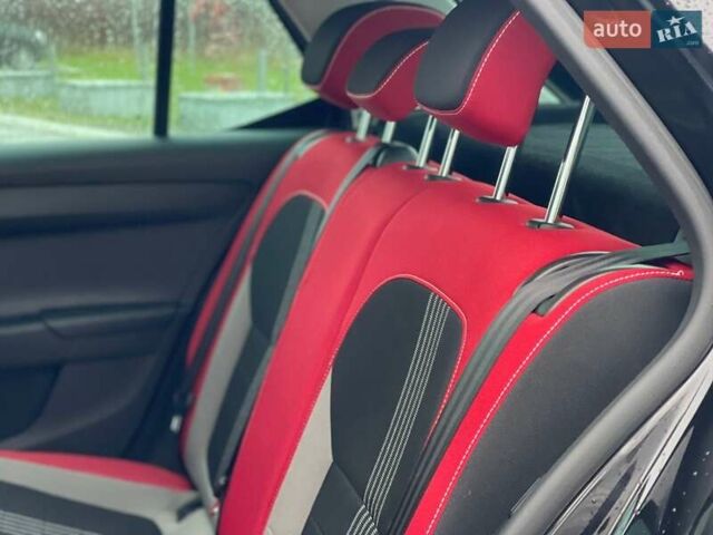 Черный Шкода Фабия, объемом двигателя 1.2 л и пробегом 139 тыс. км за 11700 $, фото 36 на Automoto.ua