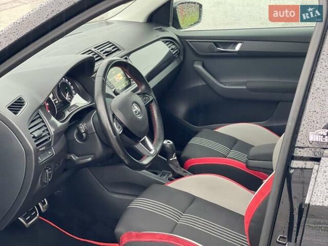 Черный Шкода Фабия, объемом двигателя 1.2 л и пробегом 139 тыс. км за 11700 $, фото 15 на Automoto.ua