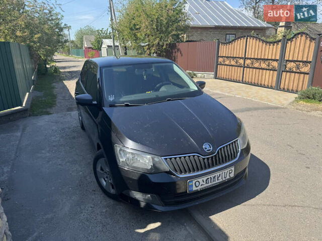 Чорний Шкода Фабія, об'ємом двигуна 1.42 л та пробігом 285 тис. км за 7999 $, фото 2 на Automoto.ua