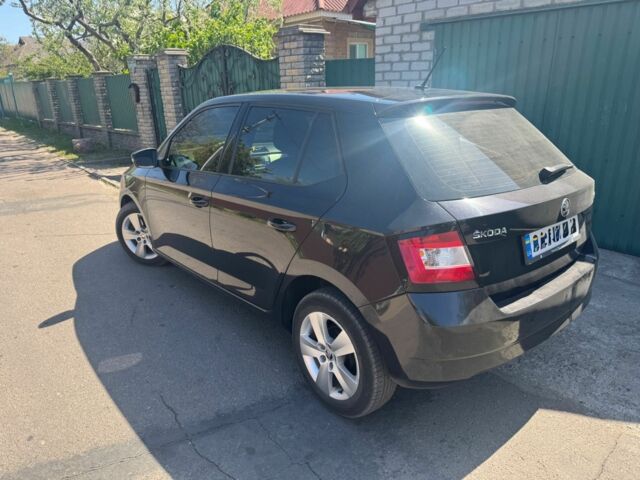 Черный Шкода Фабия, объемом двигателя 1.4 л и пробегом 285 тыс. км за 8500 $, фото 3 на Automoto.ua