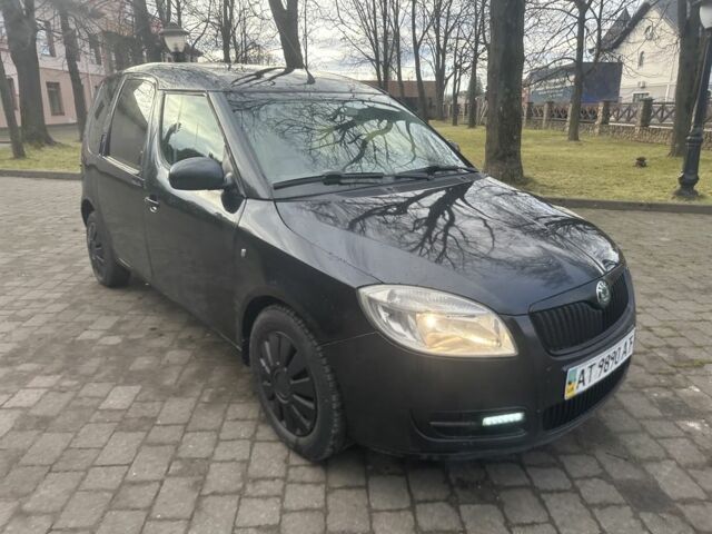 Черный Шкода Фабия, объемом двигателя 1.6 л и пробегом 250 тыс. км за 3100 $, фото 2 на Automoto.ua