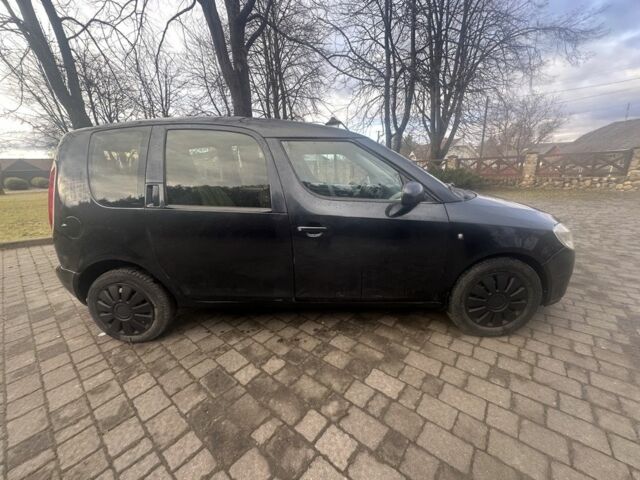 Черный Шкода Фабия, объемом двигателя 1.6 л и пробегом 250 тыс. км за 3100 $, фото 3 на Automoto.ua