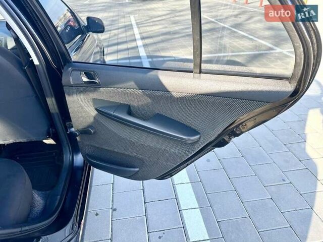 Чорний Шкода Фабія, об'ємом двигуна 1.2 л та пробігом 285 тис. км за 4200 $, фото 15 на Automoto.ua