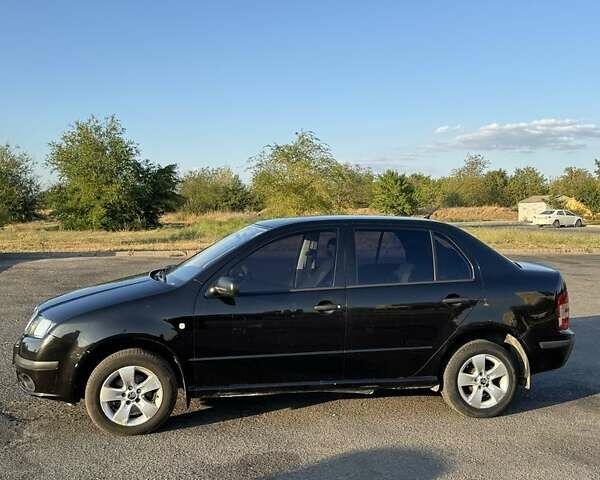 Черный Шкода Фабия, объемом двигателя 1.2 л и пробегом 239 тыс. км за 3500 $, фото 6 на Automoto.ua