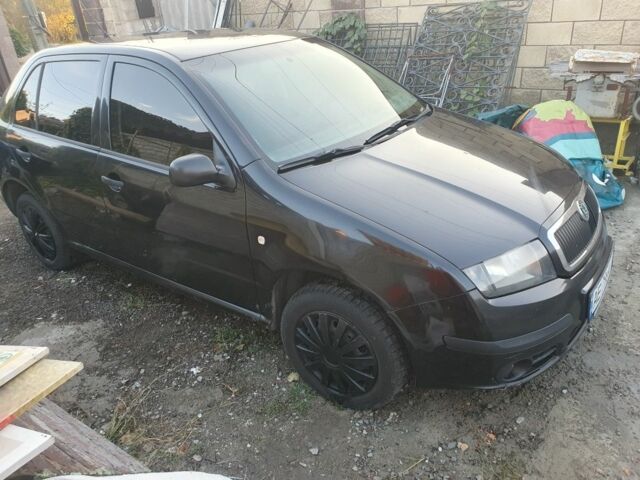 Чорний Шкода Фабія, об'ємом двигуна 1.2 л та пробігом 530 тис. км за 1950 $, фото 7 на Automoto.ua