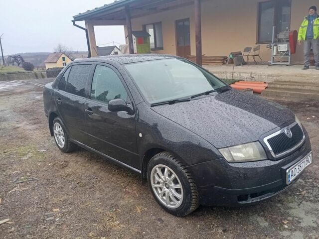 Черный Шкода Фабия, объемом двигателя 1.4 л и пробегом 162 тыс. км за 4000 $, фото 2 на Automoto.ua