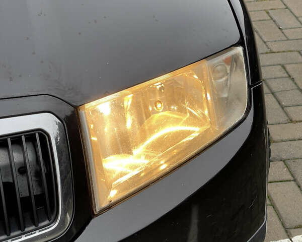 Чорний Шкода Фабія, об'ємом двигуна 1.4 л та пробігом 289 тис. км за 3470 $, фото 76 на Automoto.ua