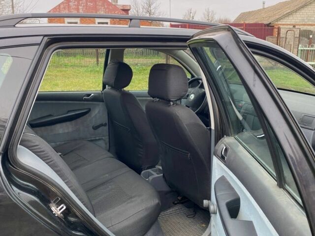 Черный Шкода Фабия, объемом двигателя 0 л и пробегом 278 тыс. км за 4200 $, фото 7 на Automoto.ua