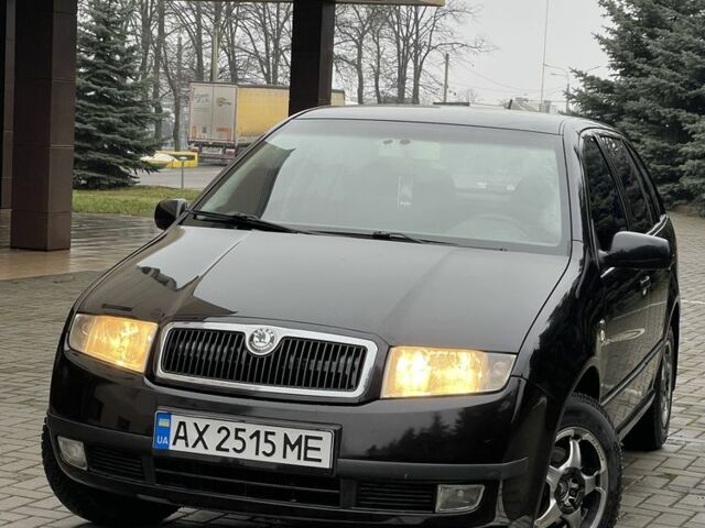 Черный Шкода Фабия, объемом двигателя 1.4 л и пробегом 289 тыс. км за 3470 $, фото 5 на Automoto.ua