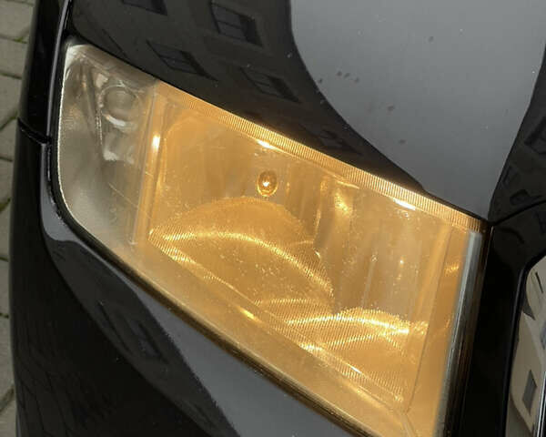 Чорний Шкода Фабія, об'ємом двигуна 1.4 л та пробігом 289 тис. км за 3470 $, фото 75 на Automoto.ua