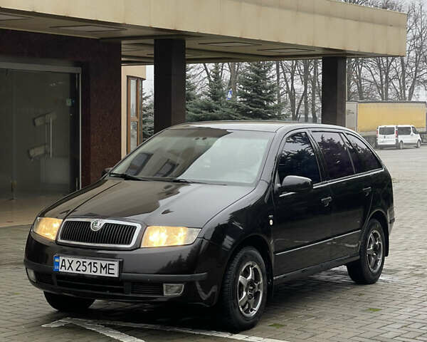 Чорний Шкода Фабія, об'ємом двигуна 1.4 л та пробігом 289 тис. км за 3470 $, фото 3 на Automoto.ua
