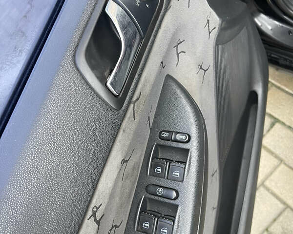 Чорний Шкода Фабія, об'ємом двигуна 1.4 л та пробігом 289 тис. км за 3470 $, фото 58 на Automoto.ua