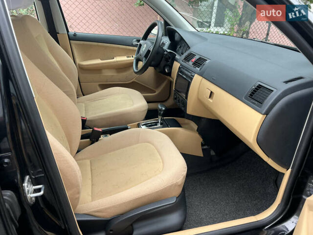 Черный Шкода Фабия, объемом двигателя 1.39 л и пробегом 174 тыс. км за 4999 $, фото 15 на Automoto.ua