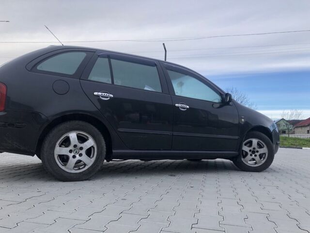 Черный Шкода Фабия, объемом двигателя 1.9 л и пробегом 362 тыс. км за 2550 $, фото 4 на Automoto.ua