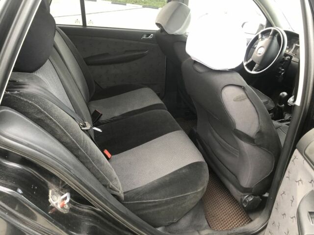 Черный Шкода Фабия, объемом двигателя 1.9 л и пробегом 362 тыс. км за 2550 $, фото 12 на Automoto.ua