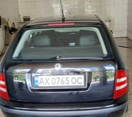 Чорний Шкода Фабія, об'ємом двигуна 1.4 л та пробігом 213 тис. км за 3999 $, фото 13 на Automoto.ua