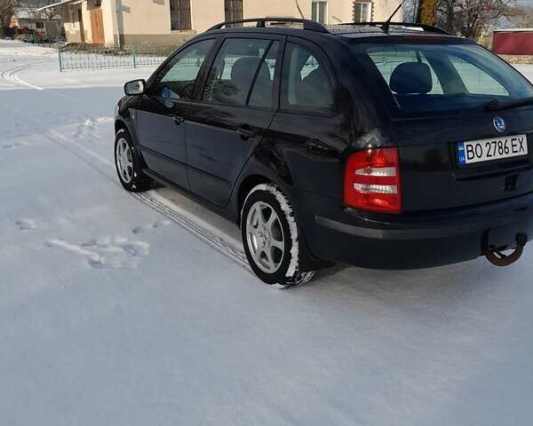 Чорний Шкода Фабія, об'ємом двигуна 1.39 л та пробігом 218 тис. км за 4250 $, фото 4 на Automoto.ua