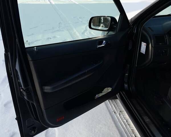 Чорний Шкода Фабія, об'ємом двигуна 1.39 л та пробігом 218 тис. км за 4250 $, фото 12 на Automoto.ua