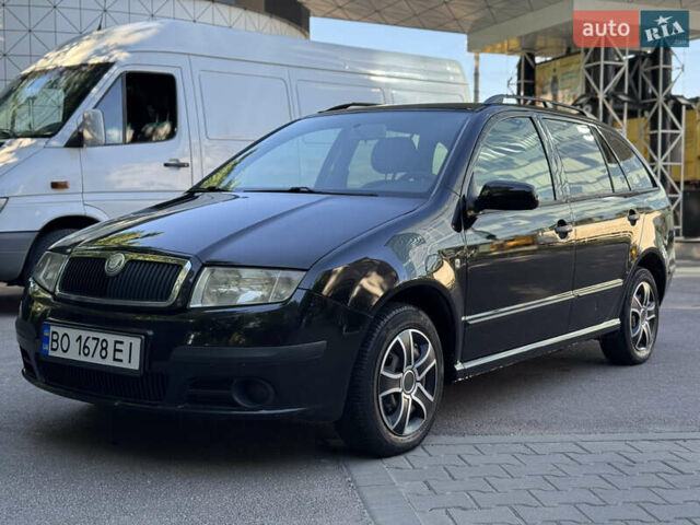 Черный Шкода Фабия, объемом двигателя 1.39 л и пробегом 255 тыс. км за 3750 $, фото 10 на Automoto.ua