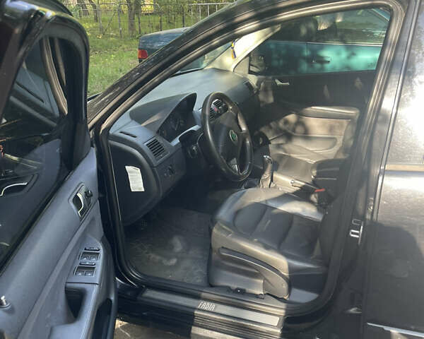 Черный Шкода Фабия, объемом двигателя 1.9 л и пробегом 350 тыс. км за 5700 $, фото 11 на Automoto.ua